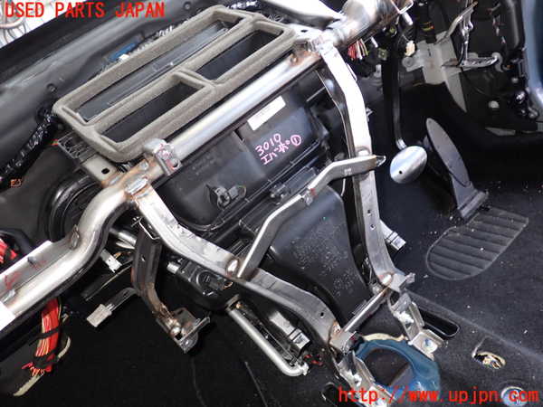 2UPJ-30106081]BMW ミニ(MINI)クーパーS クラブマン(LN20)エバポレーター1 中古 (F54)_m0001.jpg