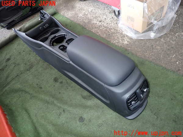 2UPJ-30107540]BMW ミニ(MINI)クーパーS クラブマン(LN20)センターコンソール 中古 (F54)_m0002.jpg