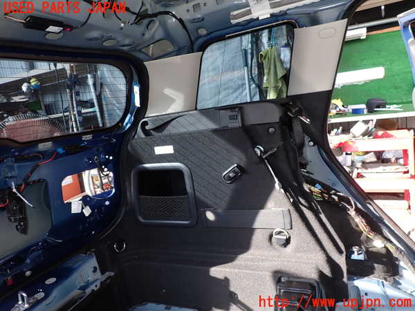 2UPJ-30107680]BMW ミニ(MINI)クーパーS クラブマン(LN20)左リアピラートリム 中古 (F54)_m0001.jpg