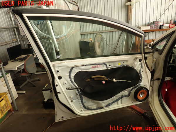 2UPJ-30111260]シビック タイプR(FD2)左前ドア 中古(43R-00033 M2H3)_m0005.jpg
