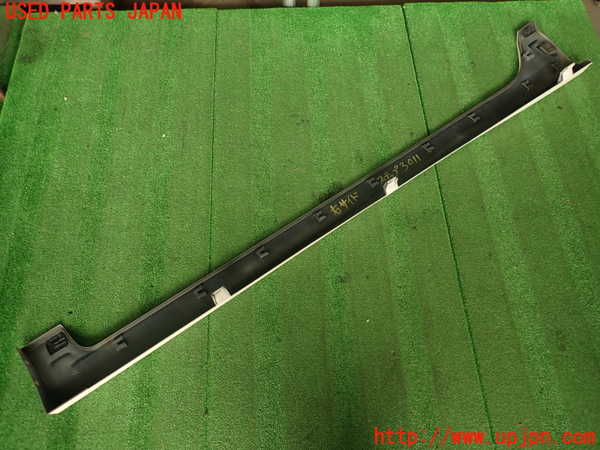 2UPJ-30111390]シビック タイプR(FD2)右サイドステップ 中古_m0005.jpg