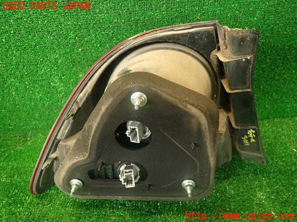 2UPJ-30111530]シビック タイプR(FD2)右テールランプ 中古_m0004.jpg