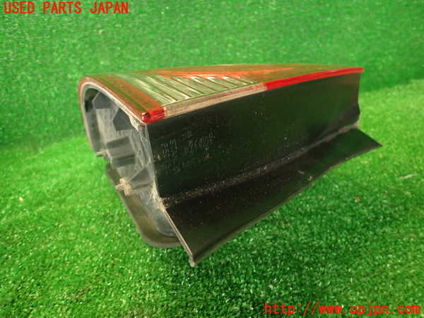 2UPJ-30111536]シビック タイプR(FD2)左テールランプ 中古_m0002.jpg