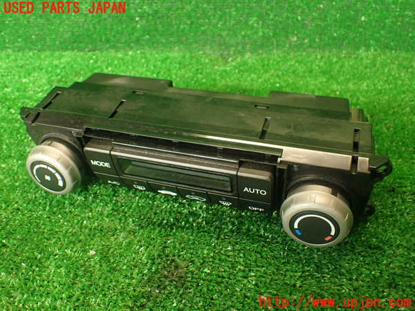2UPJ-30116066]シビック タイプR(FD2)エアコンスイッチ1 中古_m0001.jpg