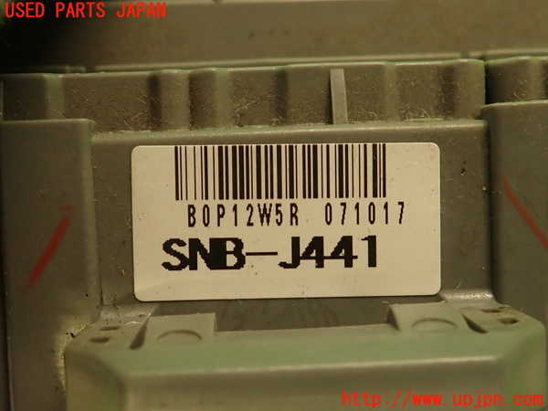 2UPJ-30116741]シビック タイプR(FD2)ヒューズボックス1 中古_m0005.jpg