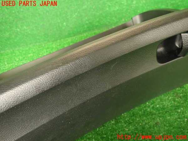 2UPJ-30117516]シビック タイプR(FD2)グローブボックス1 中古_m0003.jpg