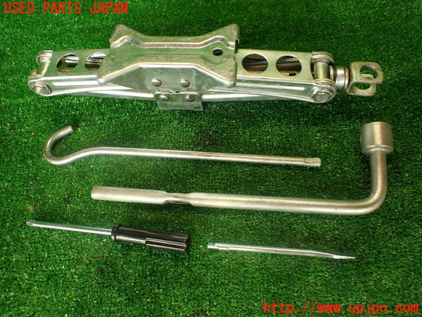 2UPJ-30117805]シビック タイプR(FD2)車載工具 中古_m0002.jpg