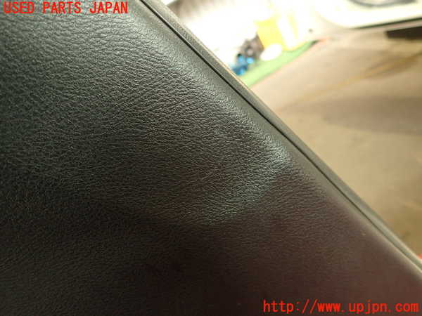 2UPJ-30117670]シビック タイプR(FD2)左センターピラートリム 中古_m0002.jpg