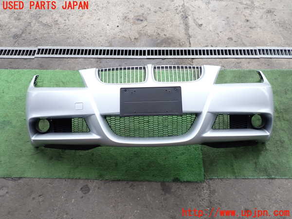 2UPJ-30121010]BMW 325i(VB25)(E90)フロントバンパー 中古_m0001.jpg