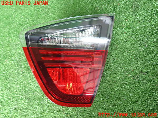 2UPJ-30121550]BMW 325i(VB25)(E90)右リアフィニッシャー 中古_m0001.jpg