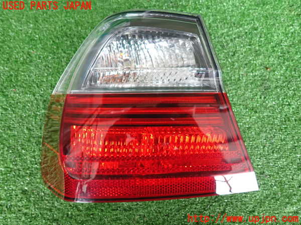 2UPJ-30121536]BMW 325i(VB25)(E90)左テールランプ 中古_m0001.jpg
