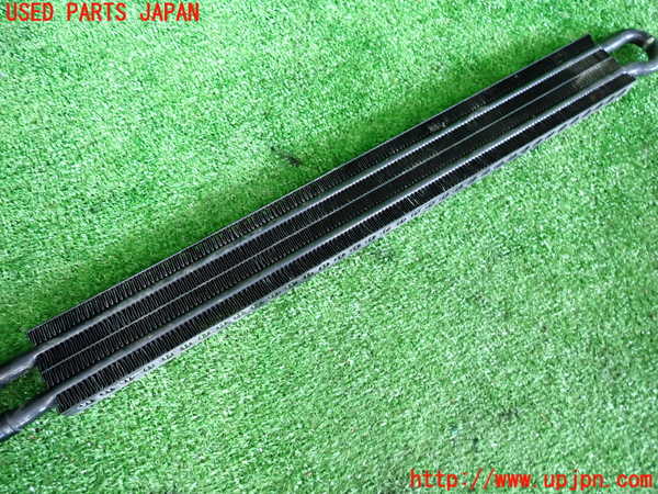 2UPJ-30122482]BMW 325i(VB25)(E90)オイルクーラー2 中古_m0002.jpg