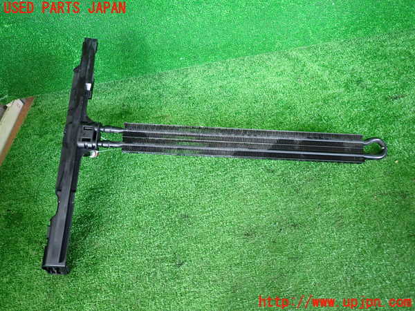 2UPJ-30122482]BMW 325i(VB25)(E90)オイルクーラー2 中古_m0003.jpg