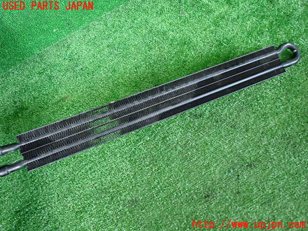 2UPJ-30122482]BMW 325i(VB25)(E90)オイルクーラー2 中古_m0004.jpg