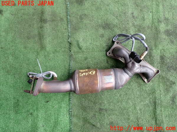 2UPJ-30122661]BMW 325i(VB25)(E90)触媒1 中古_m0001.jpg