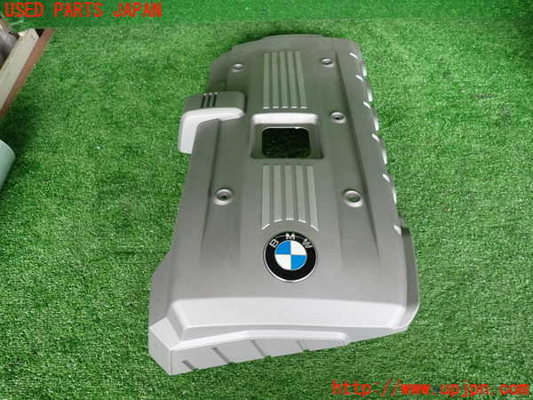 2UPJ-30122160]BMW 325i(VB25)(E90)エンジンアッパーカバー 中古_m0001.jpg