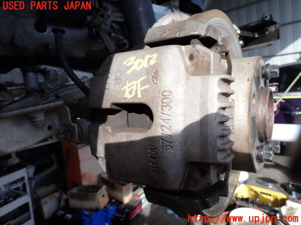 2UPJ-30124080]BMW 325i(VB25)(E90)右フロントキャリパー 中古_m0001.jpg