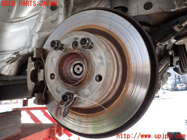 2UPJ-30124305]BMW 325i(VB25)(E90)左リアナックルハブ 中古_m0001.jpg