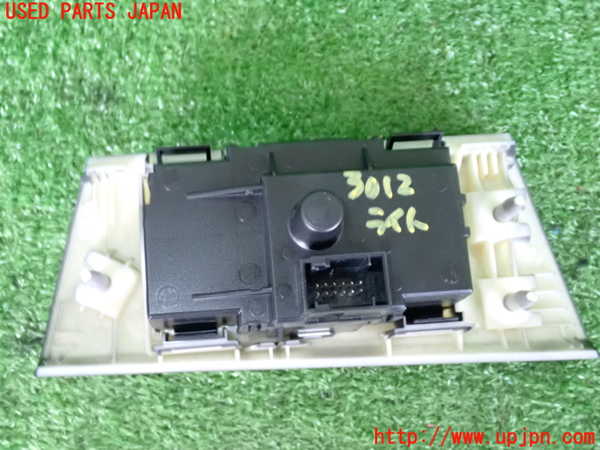 2UPJ-30126285]BMW 325i(VB25)(E90)ライトスイッチ 中古_m0002.jpg
