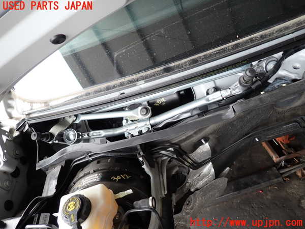 2UPJ-30126770]BMW 325i(VB25)(E90)フロントワイパーモーター 中古_m0001.jpg