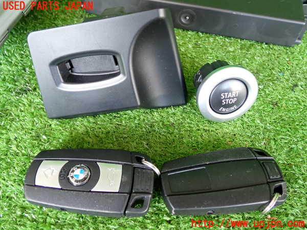2UPJ-30126110]BMW 325i(VB25)(E90)エンジンコンピューター DME 中古_m0004.jpg