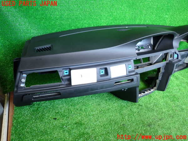 2UPJ-30127505]BMW 325i(VB25)(E90)ダッシュボード 中古_m0004.jpg