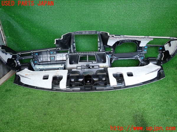 2UPJ-30127505]BMW 325i(VB25)(E90)ダッシュボード 中古_m0005.jpg