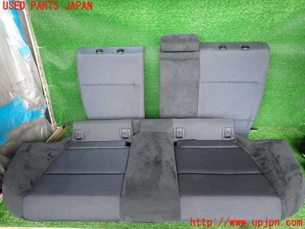 2UPJ-30127385]BMW 325i(VB25)(E90)リアシート 中古_m0001.jpg