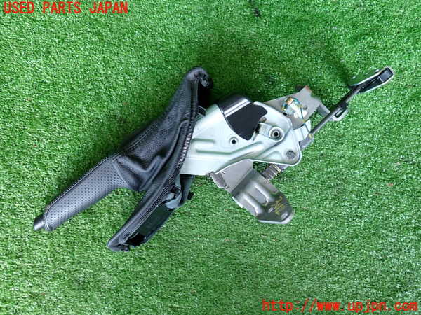 2UPJ-30127550]BMW 325i(VB25)(E90)サイドブレーキレバー 中古_m0001.jpg