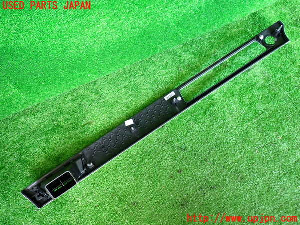 2UPJ-30127527]BMW 325i(VB25)(E90)エアコン吹き出し口2 (左) 中古_m0005.jpg