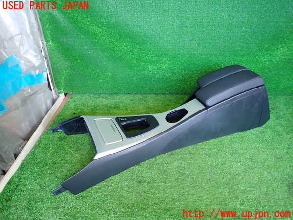 2UPJ-30127540]BMW 325i(VB25)(E90)センターコンソール 中古_m0001.jpg