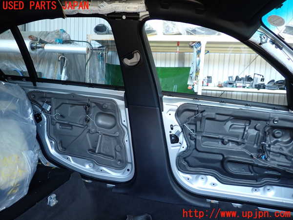 2UPJ-30127670]BMW 325i(VB25)(E90)左センターピラートリム 中古_m0001.jpg