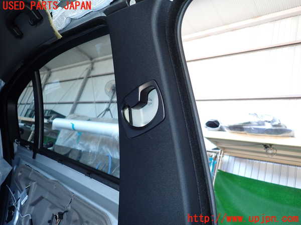 2UPJ-30127670]BMW 325i(VB25)(E90)左センターピラートリム 中古_m0002.jpg