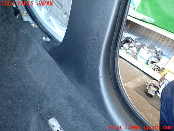 2UPJ-30127670]BMW 325i(VB25)(E90)左センターピラートリム 中古_m0004.jpg