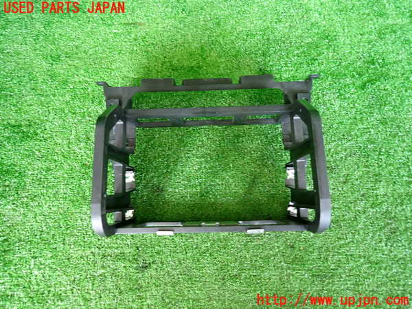 2UPJ-30127691]BMW 325i(VB25)(E90)内装トリム類1 中古_m0003.jpg