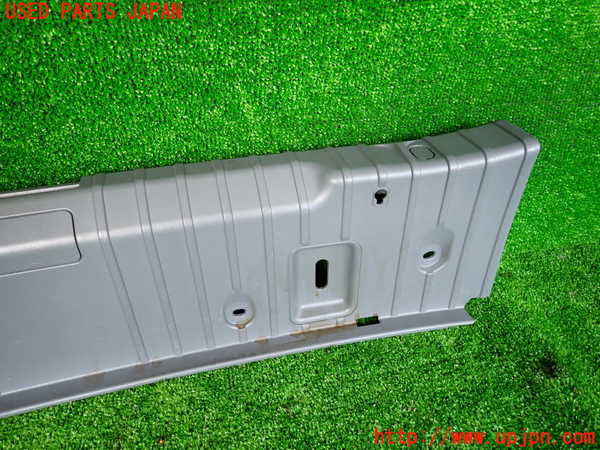 2UPJ-30127692]BMW 325i(VB25)(E90)内装トリム類2 中古_m0002.jpg