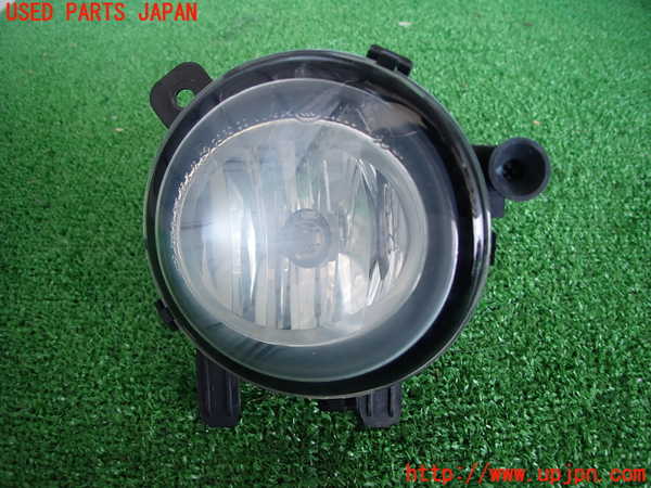 2UPJ-30131180]BMW 328i(3A20)右フォグ 中古 F30_m0001.jpg