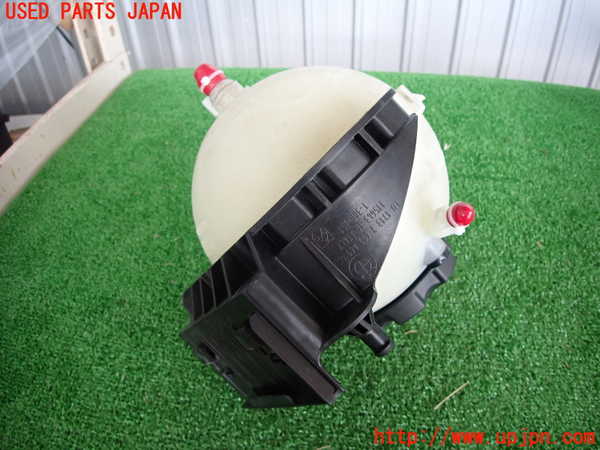 2UPJ-30132410]BMW 328i(3A20)ラジエータータンク 中古 F30_m0002.jpg