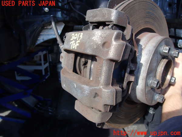 2UPJ-30134080]BMW 328i(3A20)右フロントキャリパー 中古 F30_m0001.jpg