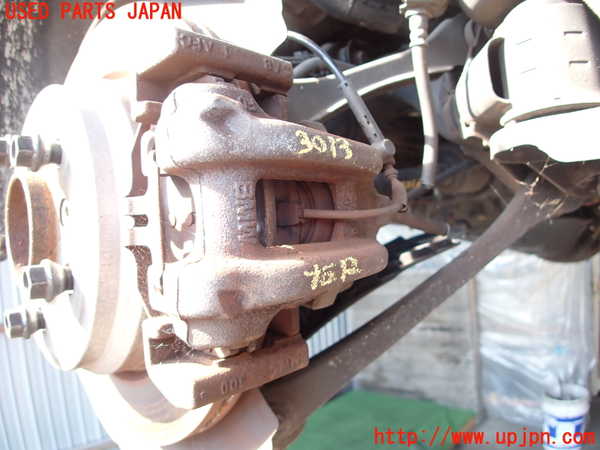 2UPJ-30134090]BMW 328i(3A20)右リアキャリパー 中古 F30_m0001.jpg