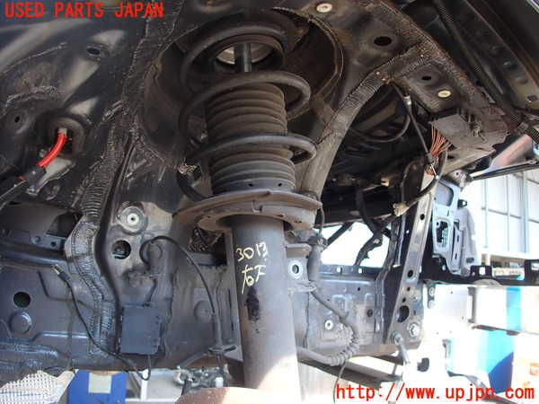 2UPJ-30135015]BMW 328i(3A20)右フロントストラット 中古 F30_m0001.jpg