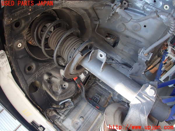 2UPJ-30135015]BMW 328i(3A20)右フロントストラット 中古 F30_m0002.jpg