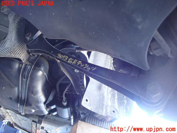 2UPJ-30135325]BMW 328i(3A20)右リアテンションロッド 中古 F30_m0001.jpg