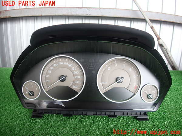2UPJ-30136170]BMW 328i(3A20)スピードメーター 中古 F30_m0001.jpg