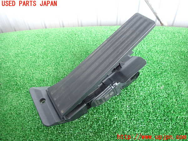 2UPJ-30136381]BMW 328i(3A20)センサー1 (アクセル) 中古 F30_m0001.jpg