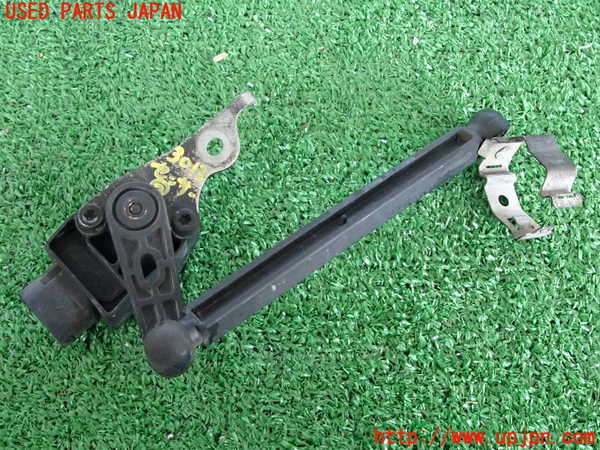 2UPJ-30136382]BMW 328i(3A20)センサー2 中古 F30_m0002.jpg
