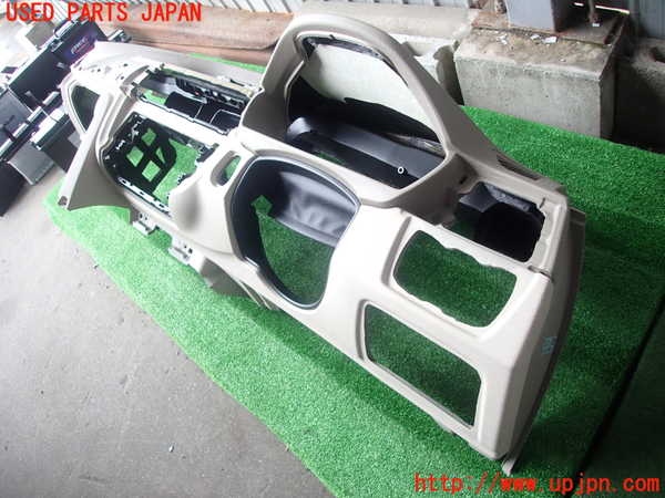 2UPJ-30137505]BMW 328i(3A20)ダッシュボード 中古 F30_m0002.jpg