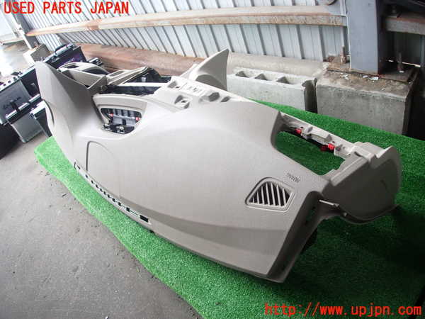 2UPJ-30137505]BMW 328i(3A20)ダッシュボード 中古 F30_m0003.jpg