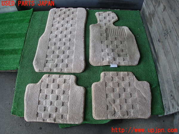 2UPJ-30137800]BMW 328i(3A20)フロアマット 中古 F30_m0001.jpg