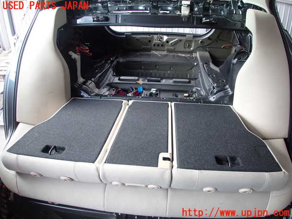 2UPJ-30137385]BMW 328i(3A20)リアシート 中古 F30_m0005.jpg